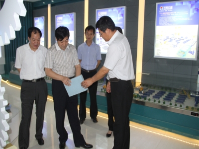 兗州區(qū)副區(qū)長(zhǎng)劉曉林一行蒞臨天意機(jī)械指導(dǎo)工作！